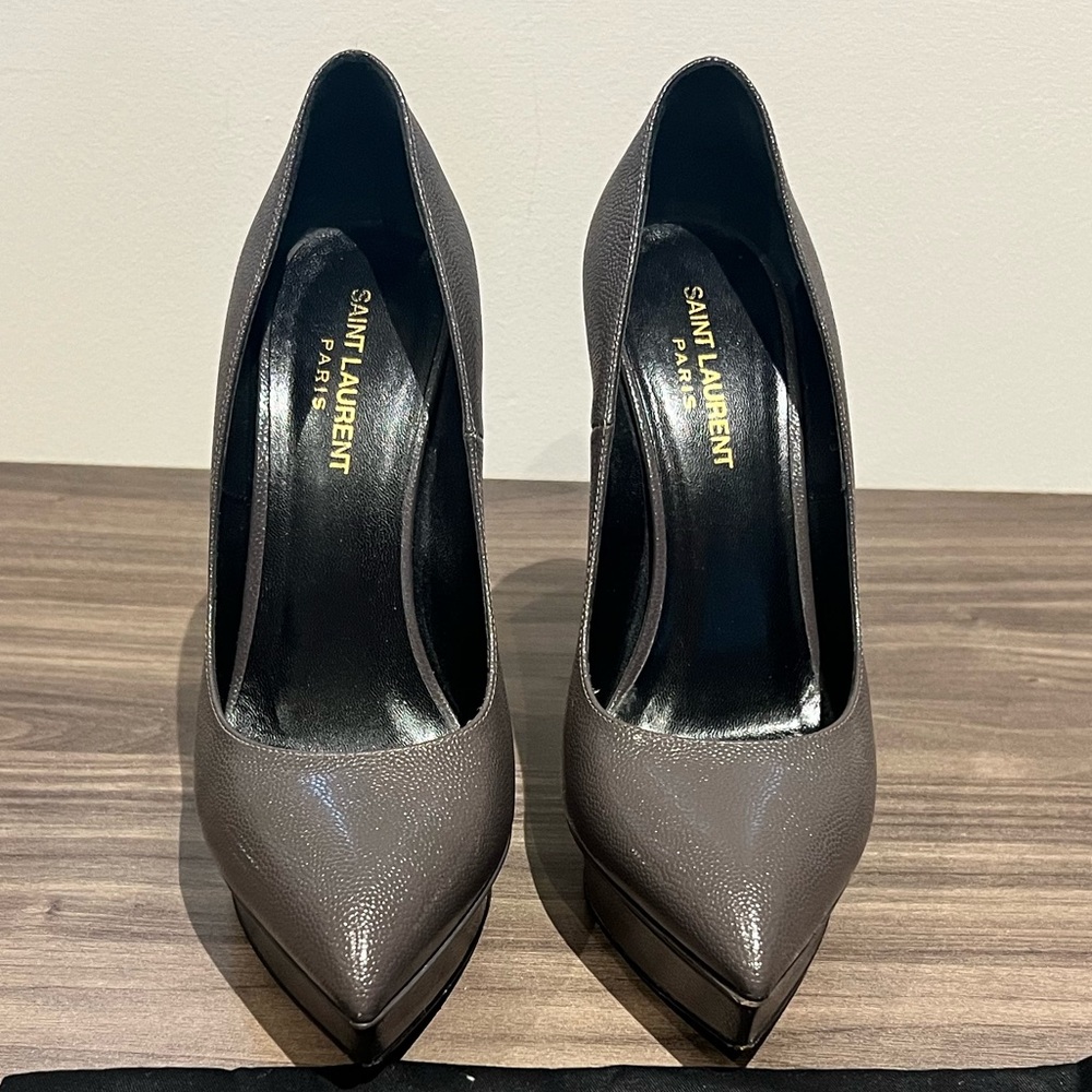 Saint Laurent Janis Platform Pumps